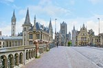 Button to see details and booking options for Full Day in Ghent. A Connoisseur Tour for Small Parties only